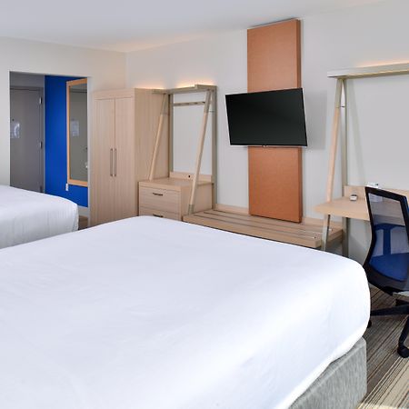 Holiday Inn Express & Suites - Brighton South - Us 23 By Ihg Eksteriør billede